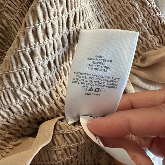 Express women's tan crop top size small - Picture 4 of 4